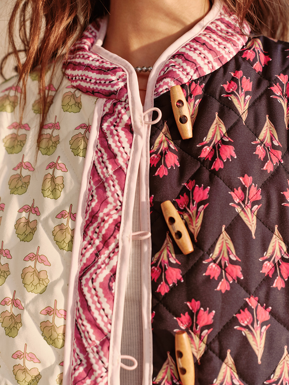 Bety Çiçek Desenli Kapitone Ceket