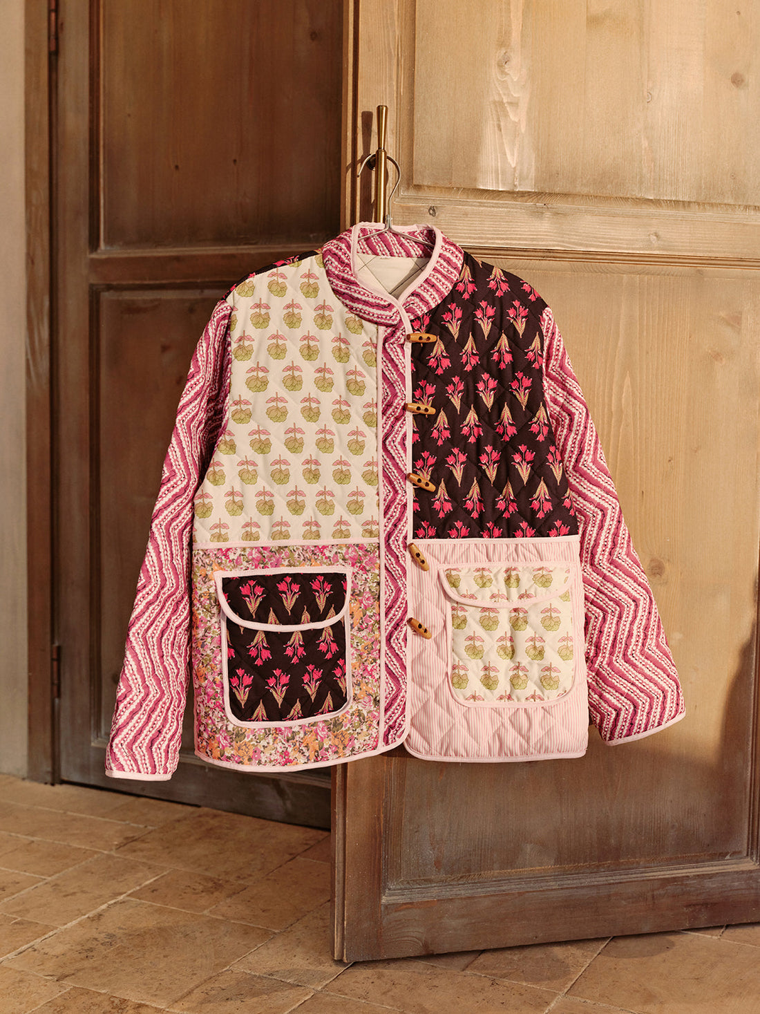 Bety Çiçek Desenli Kapitone Ceket