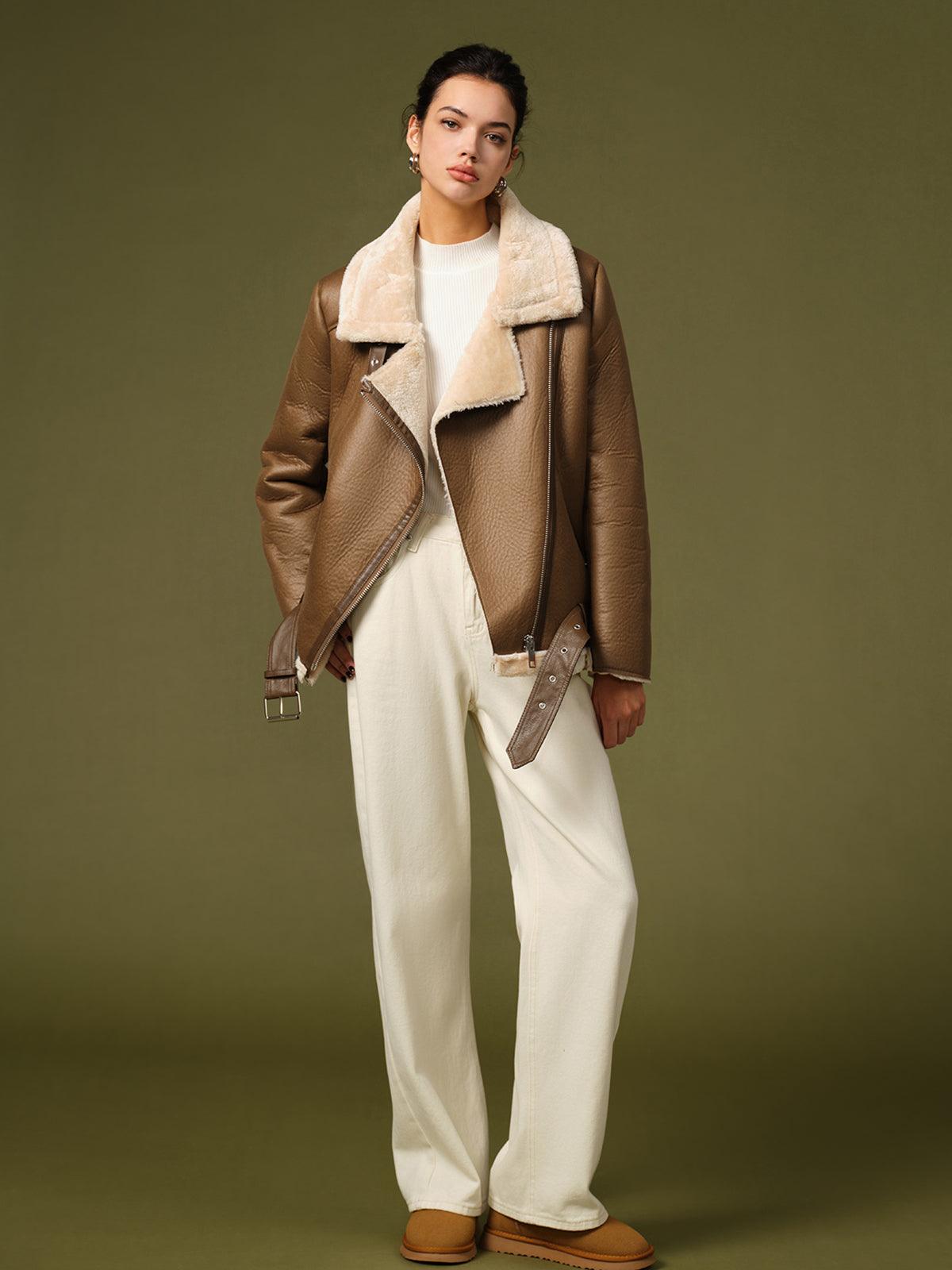 Fermuarlı Kuşaklı Yumuşak Polar Ceket