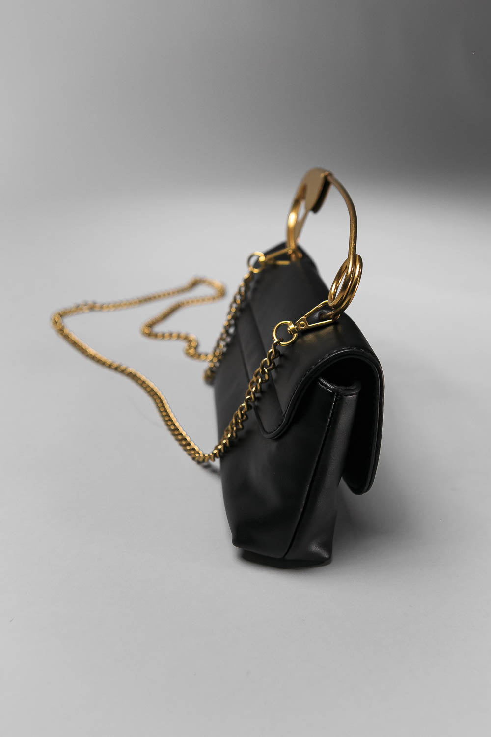 Omuz askılı pin çantası - Siyah