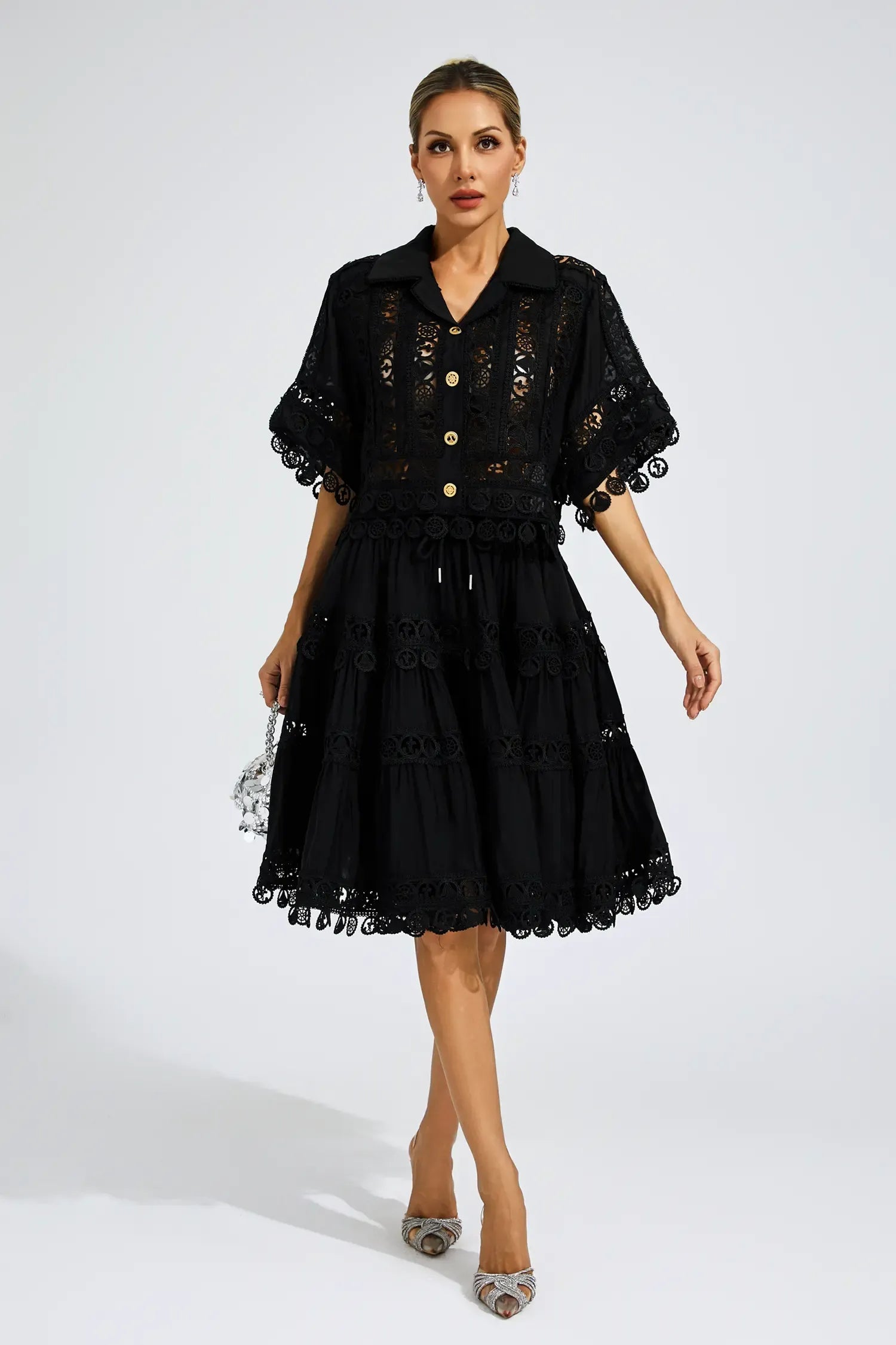 Selena Siyah Dantelli Kesikli Mini Takım