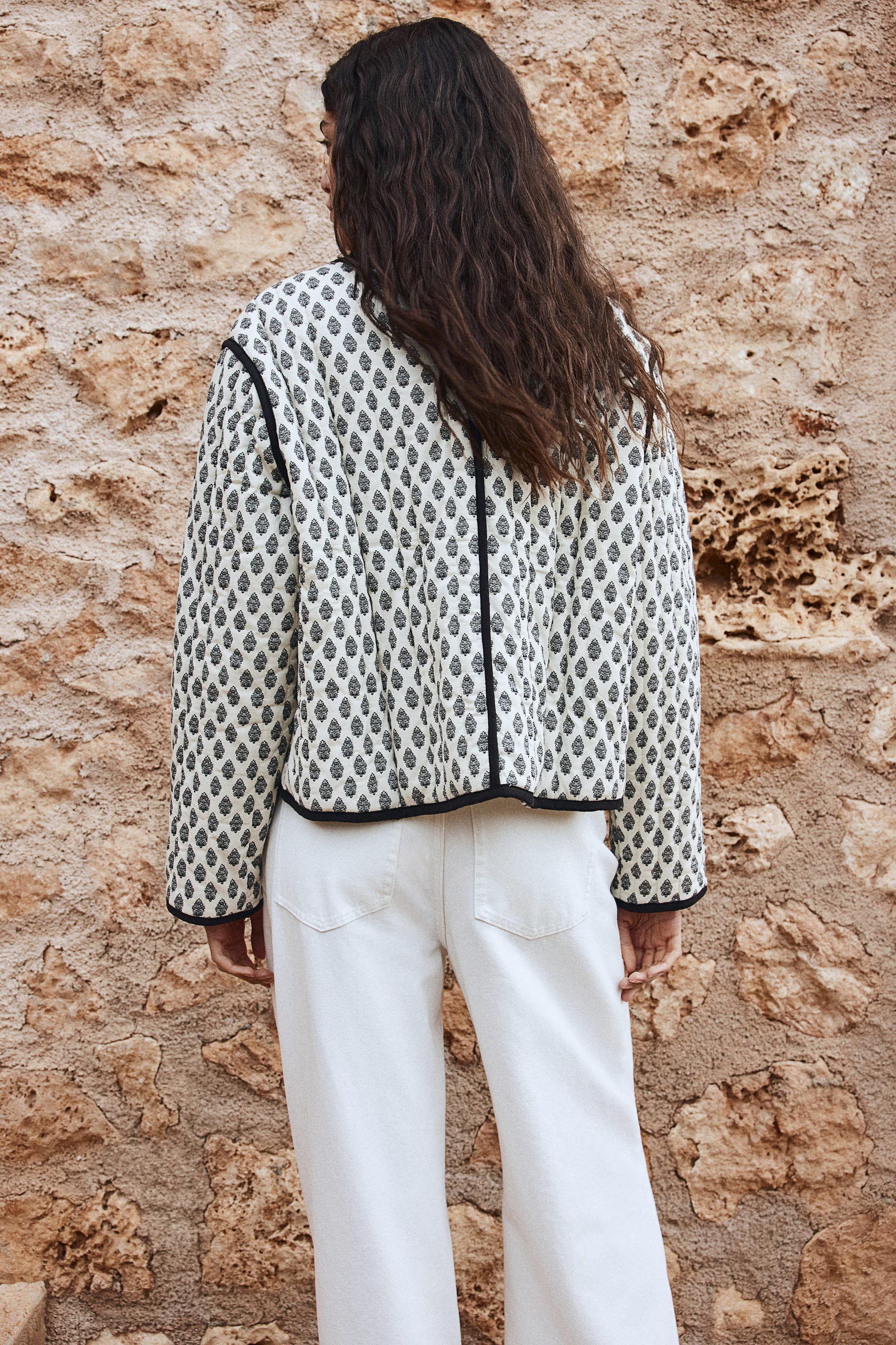 Renk Bloklu Kapitone Ceket