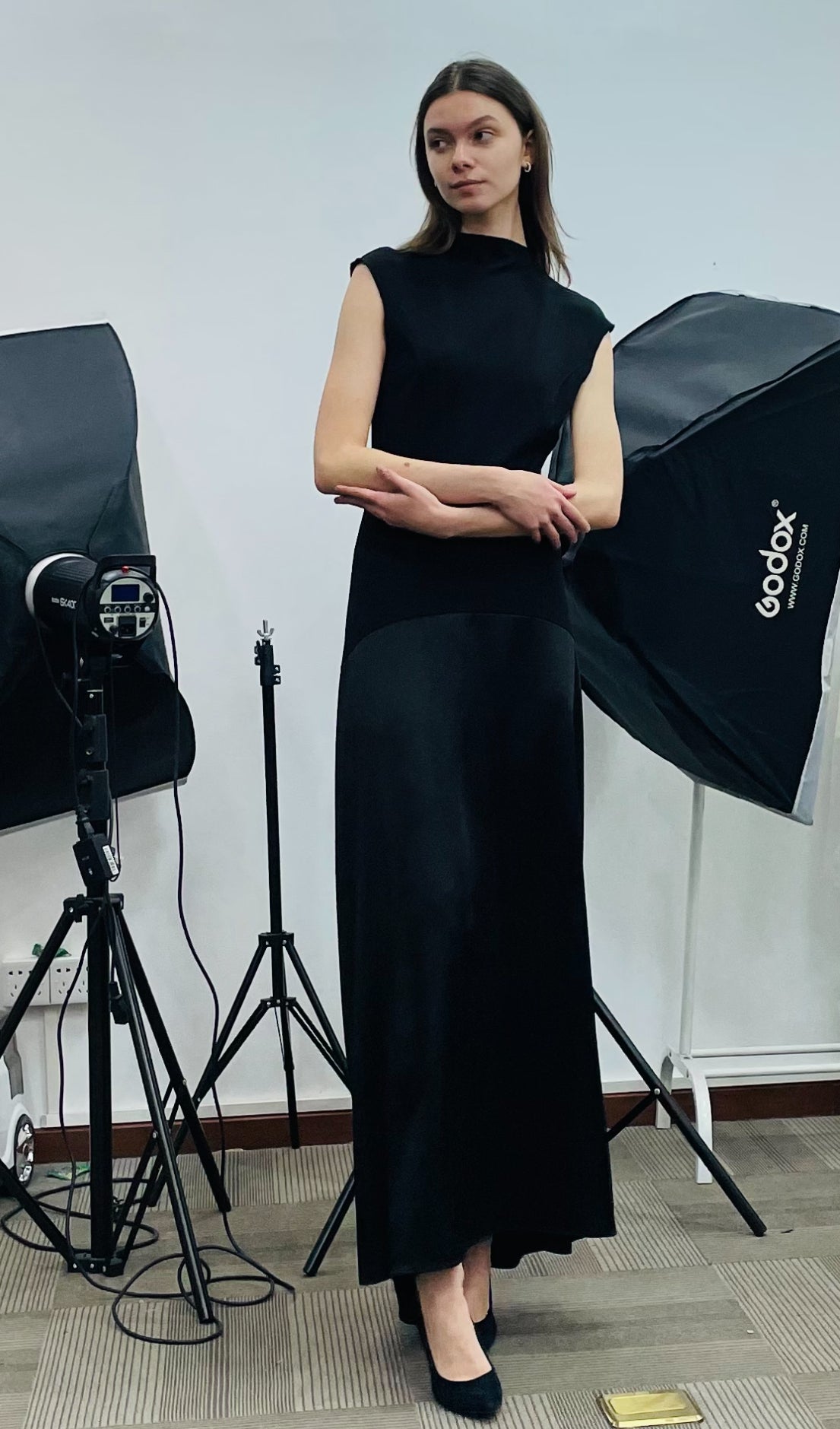 Örme Saten Kolsuz Maksi Elbise