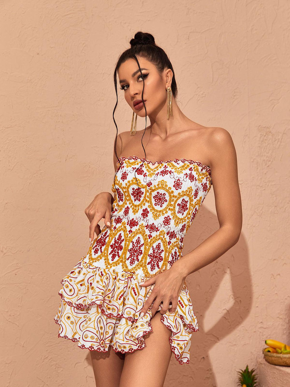 Judson Straplez Fırfırlı Mini Elbise