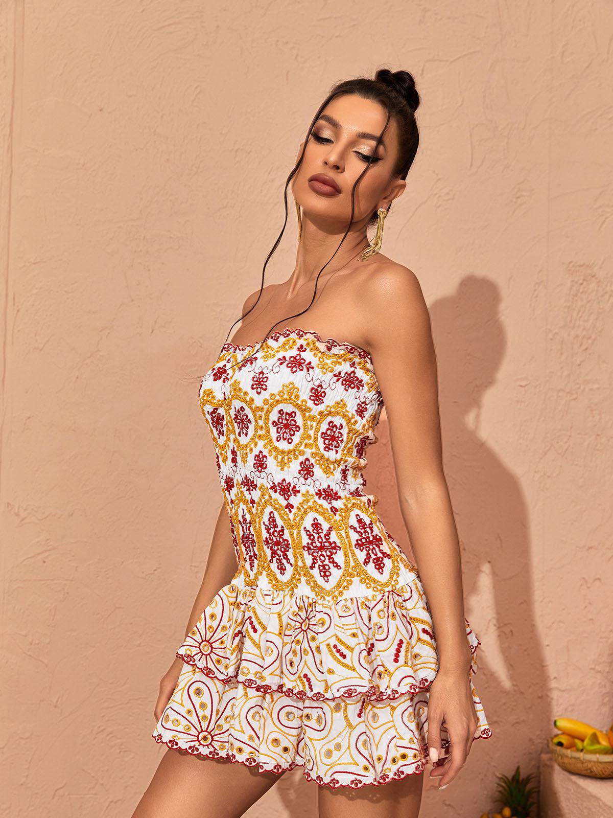 Judson Straplez Fırfırlı Mini Elbise