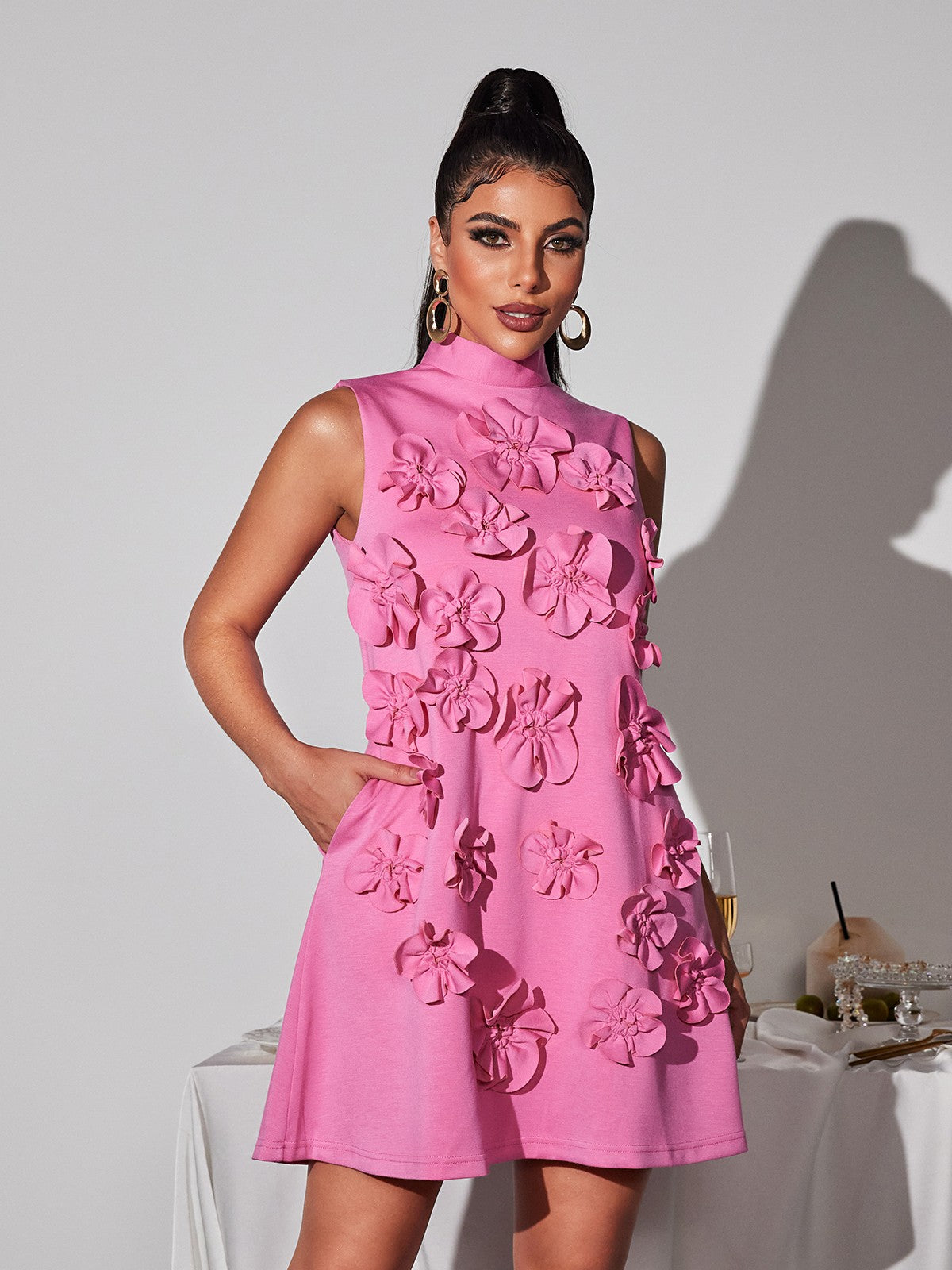 Liluri Kolsuz Çiçek Mini Elbise