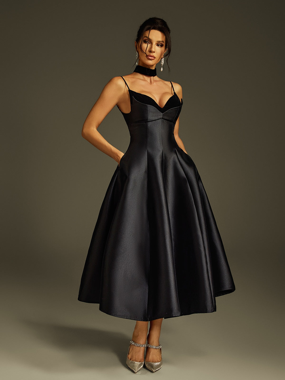 Lizina Saten Midi Elbise