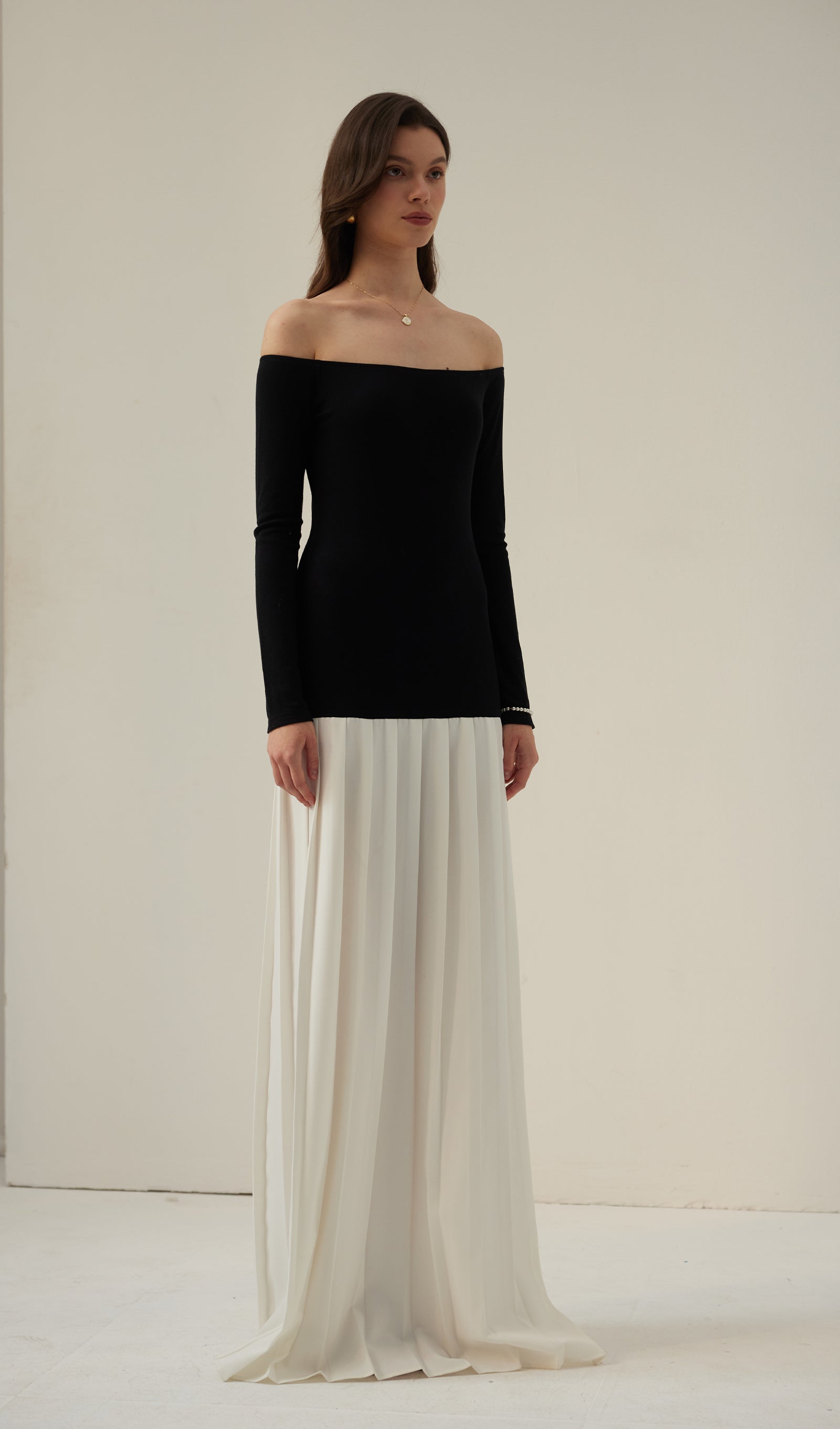 Kontrast Örgü Kapalı Omuz Maksi Elbise