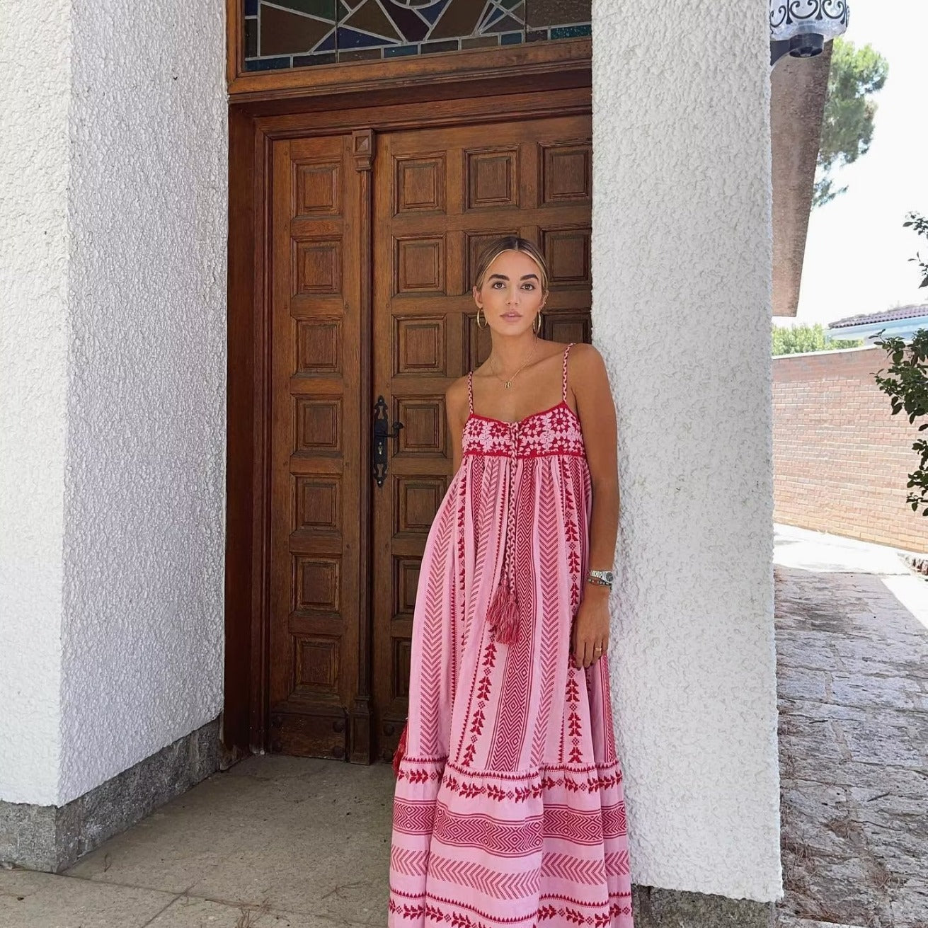 Naomi Baskılı İşlemeli Bağcıklı Askılı Midi Elbise