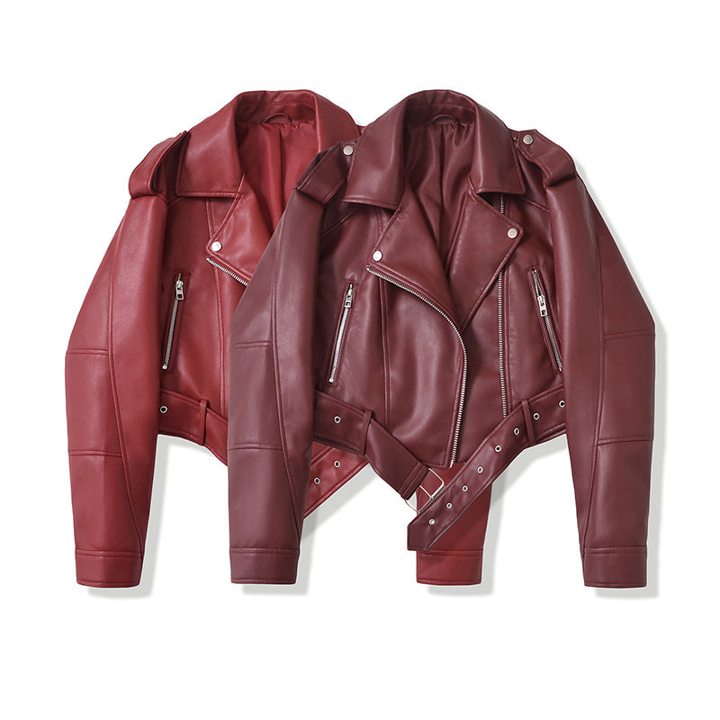 Kemer Detaylı Deri Görünümlü Ceket