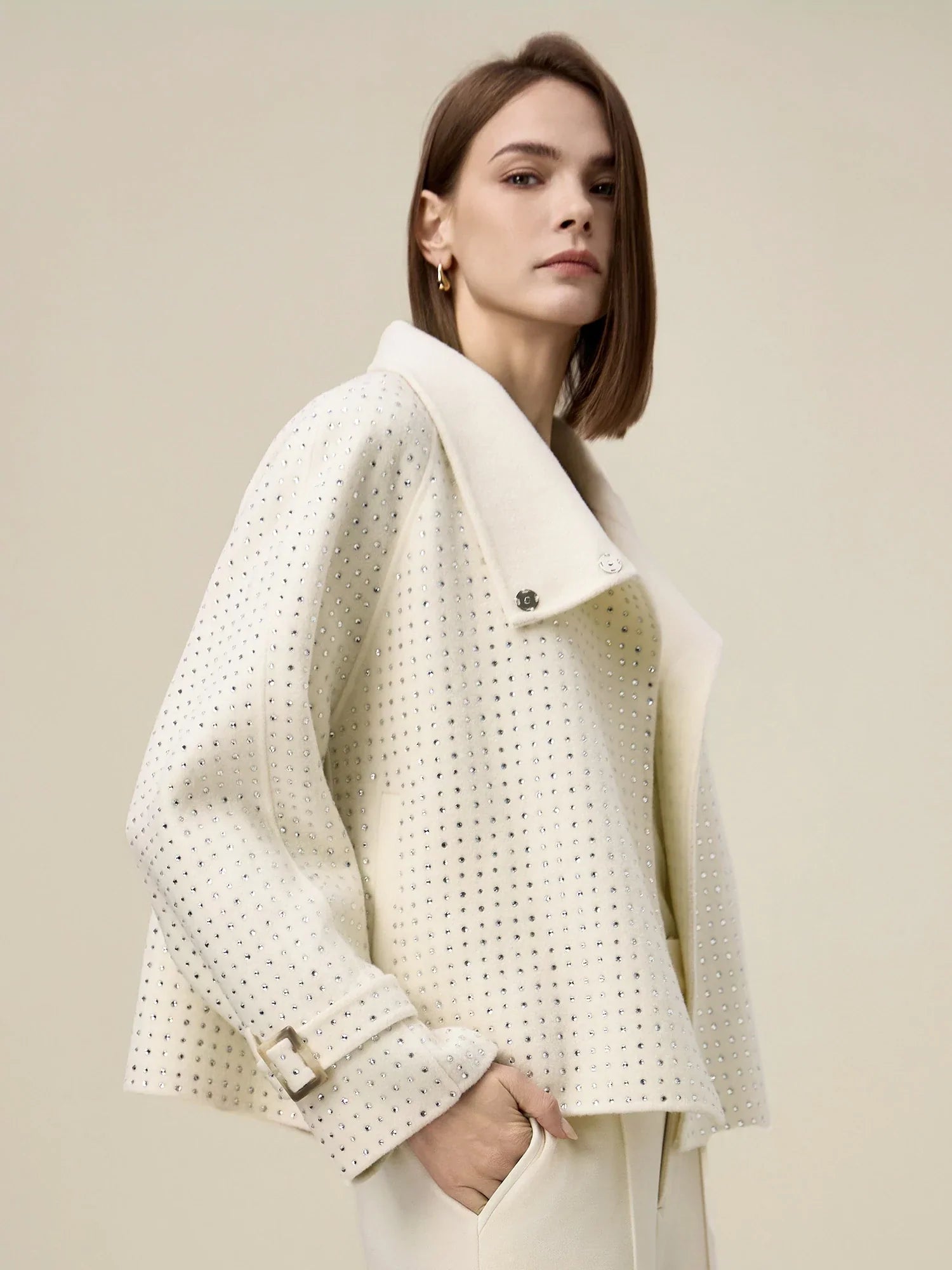 Kadın Yün Yaka Rhinestone Kırpılmış Kaban