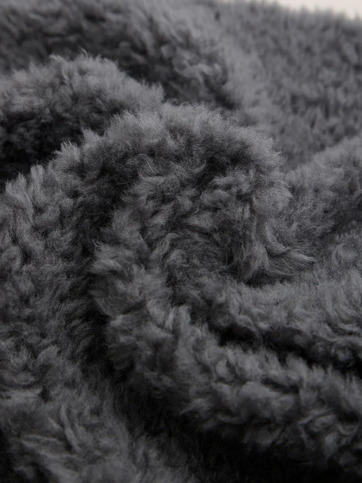 V Yaka Uzun Kollu Çevre Dostu Kürk Kısa Kaban