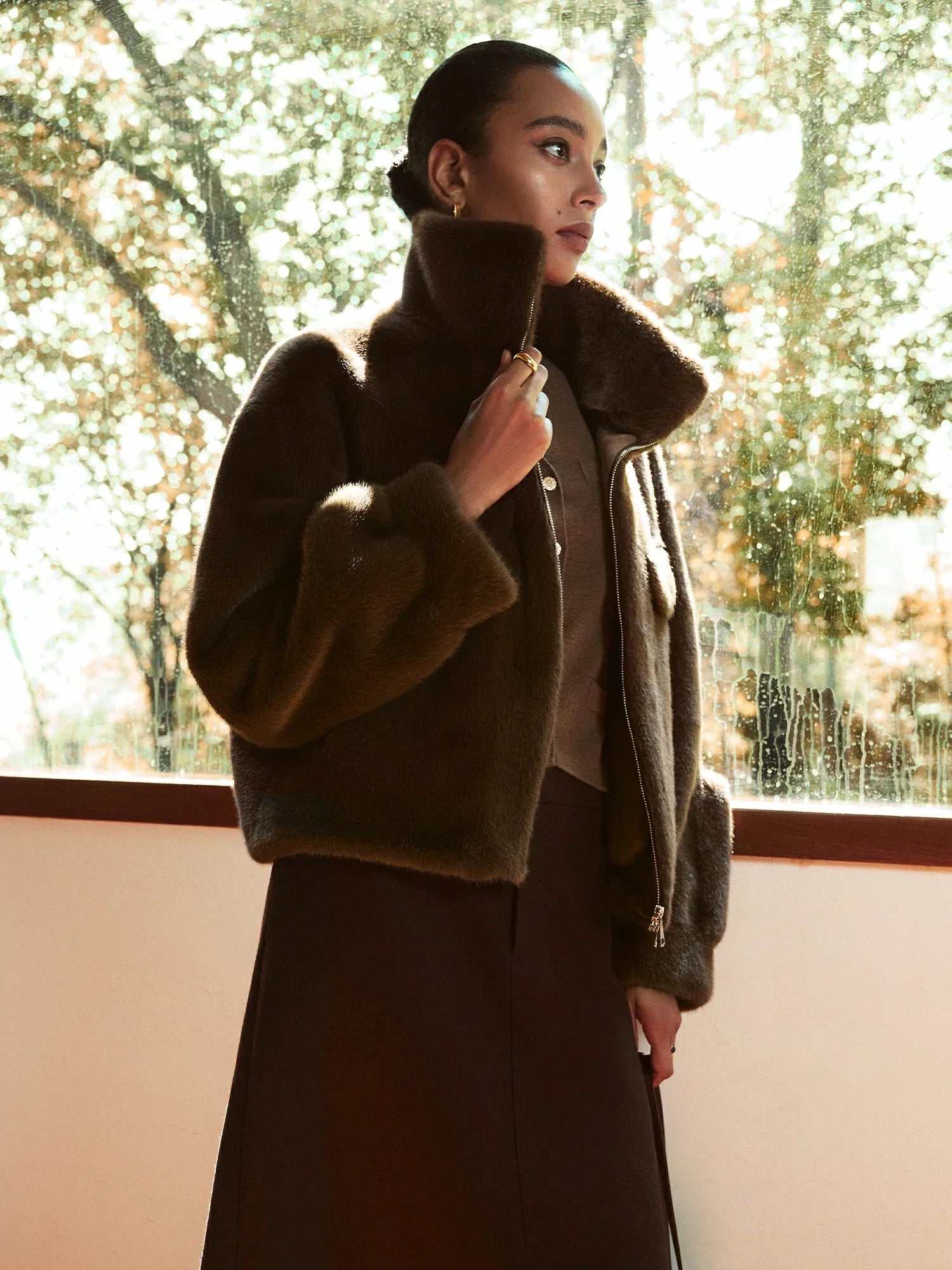 Yaka Uzun Kollu Çevre Dostu Kürk Kaban