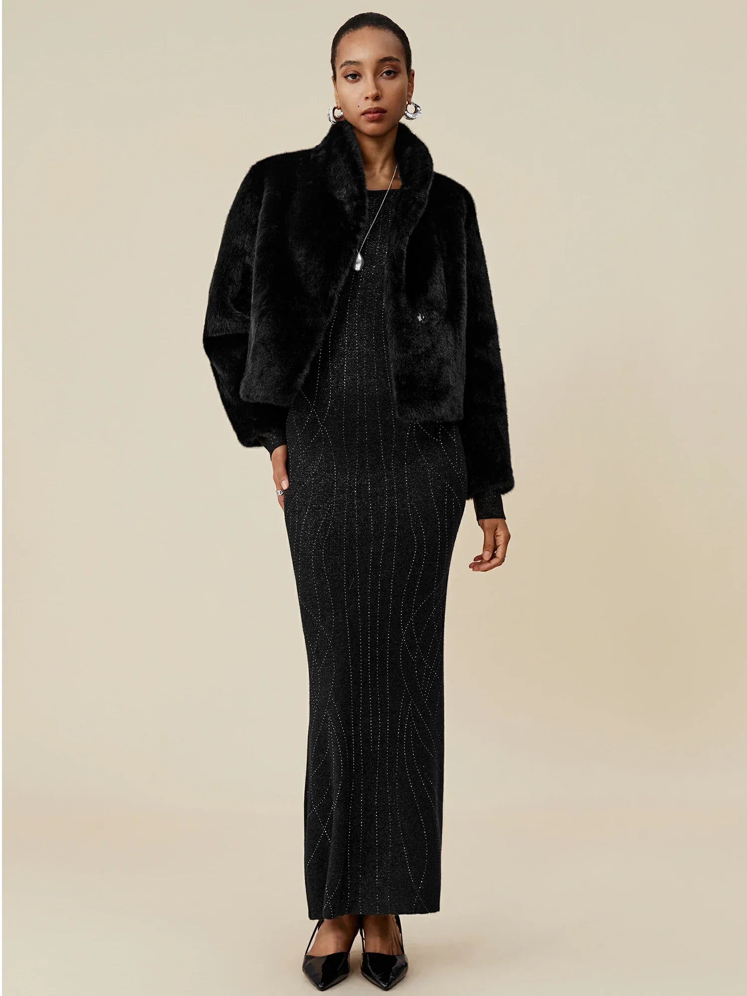 Kadın Yaka Çevre Dostu Kürk Kısa Kaban