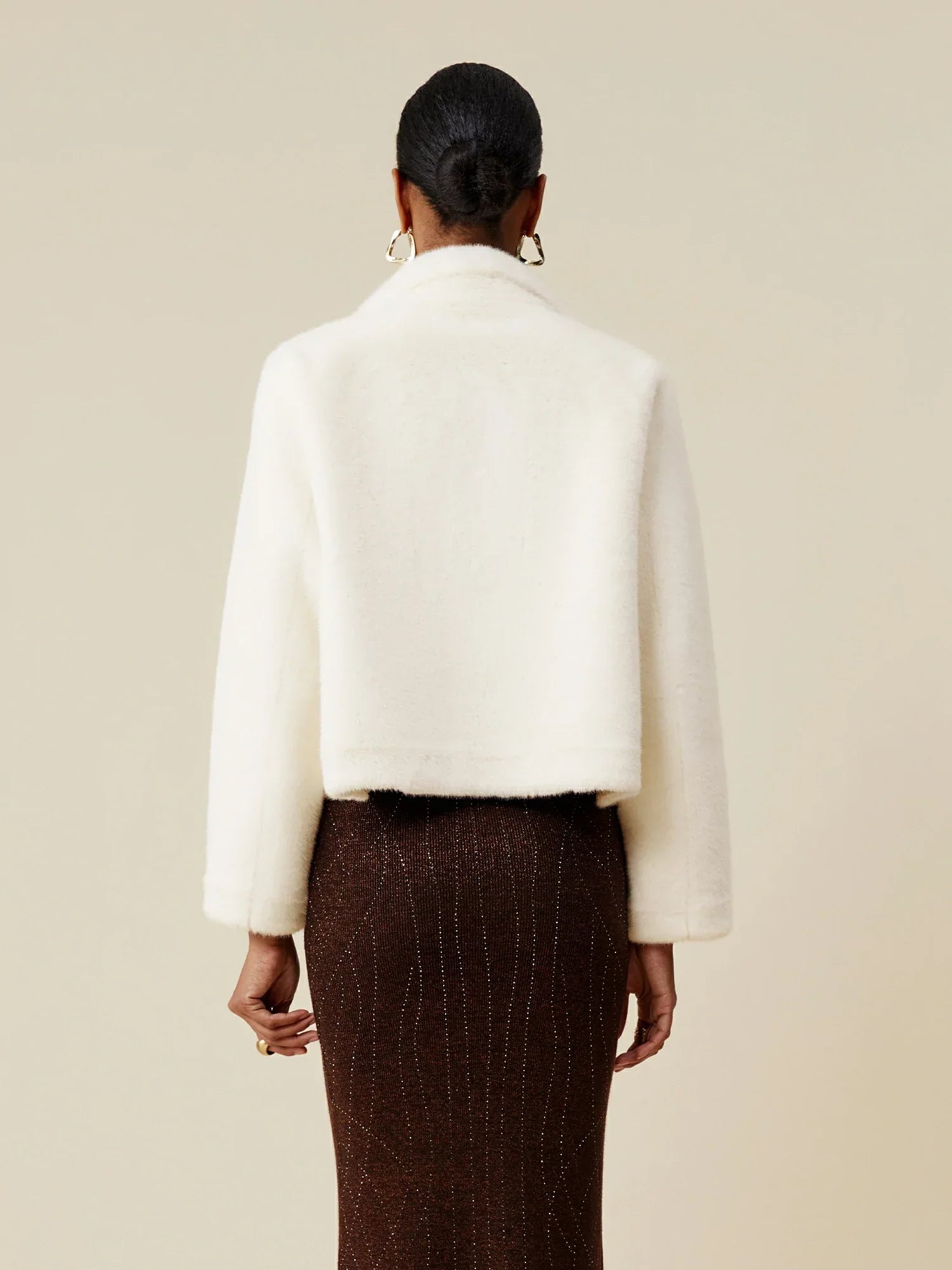 Kadın Yaka Çevre Dostu Kürk Kısa Kaban