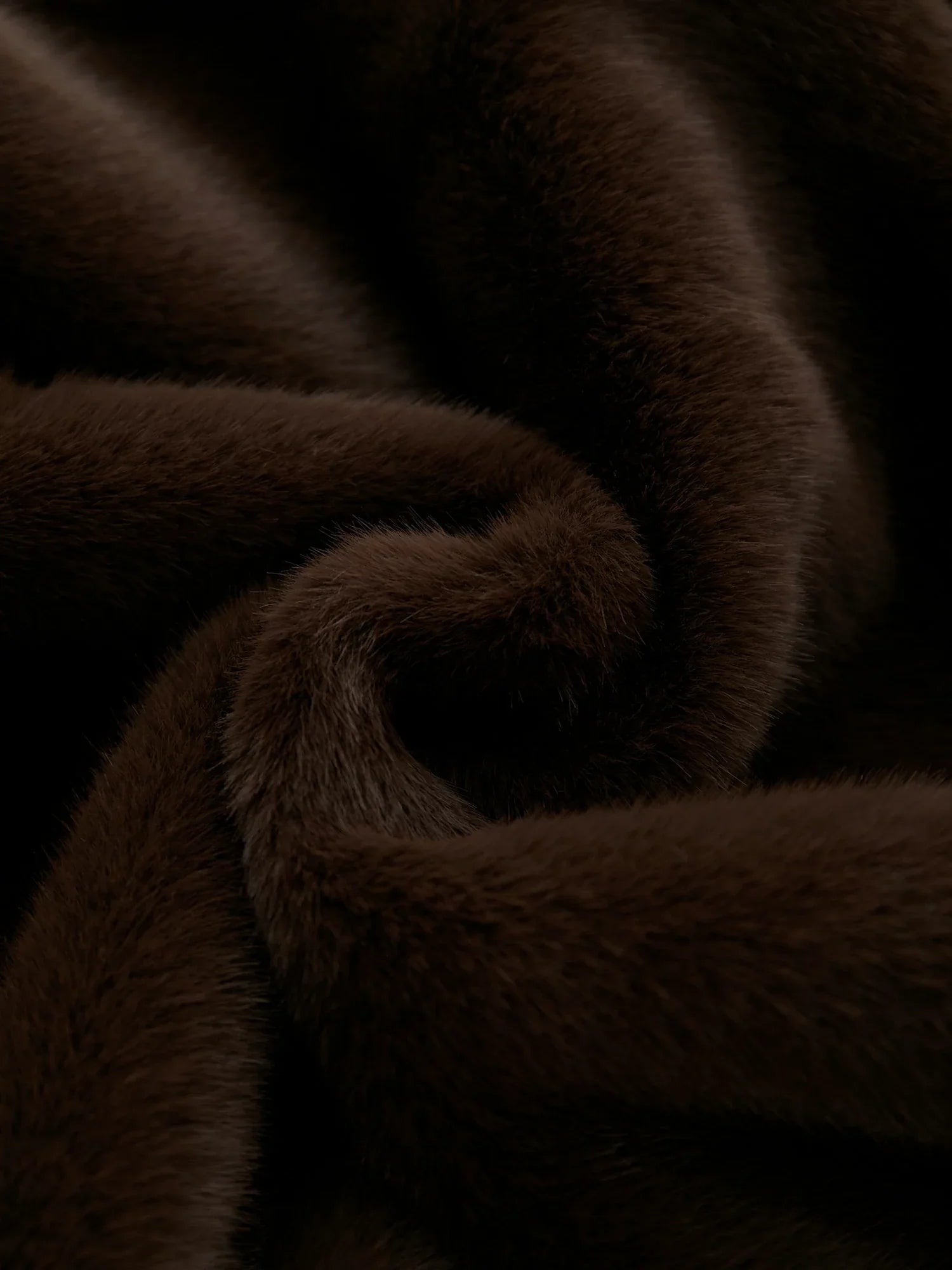 Kadın Yaka Çevre Dostu Kürk Kısa Kaban