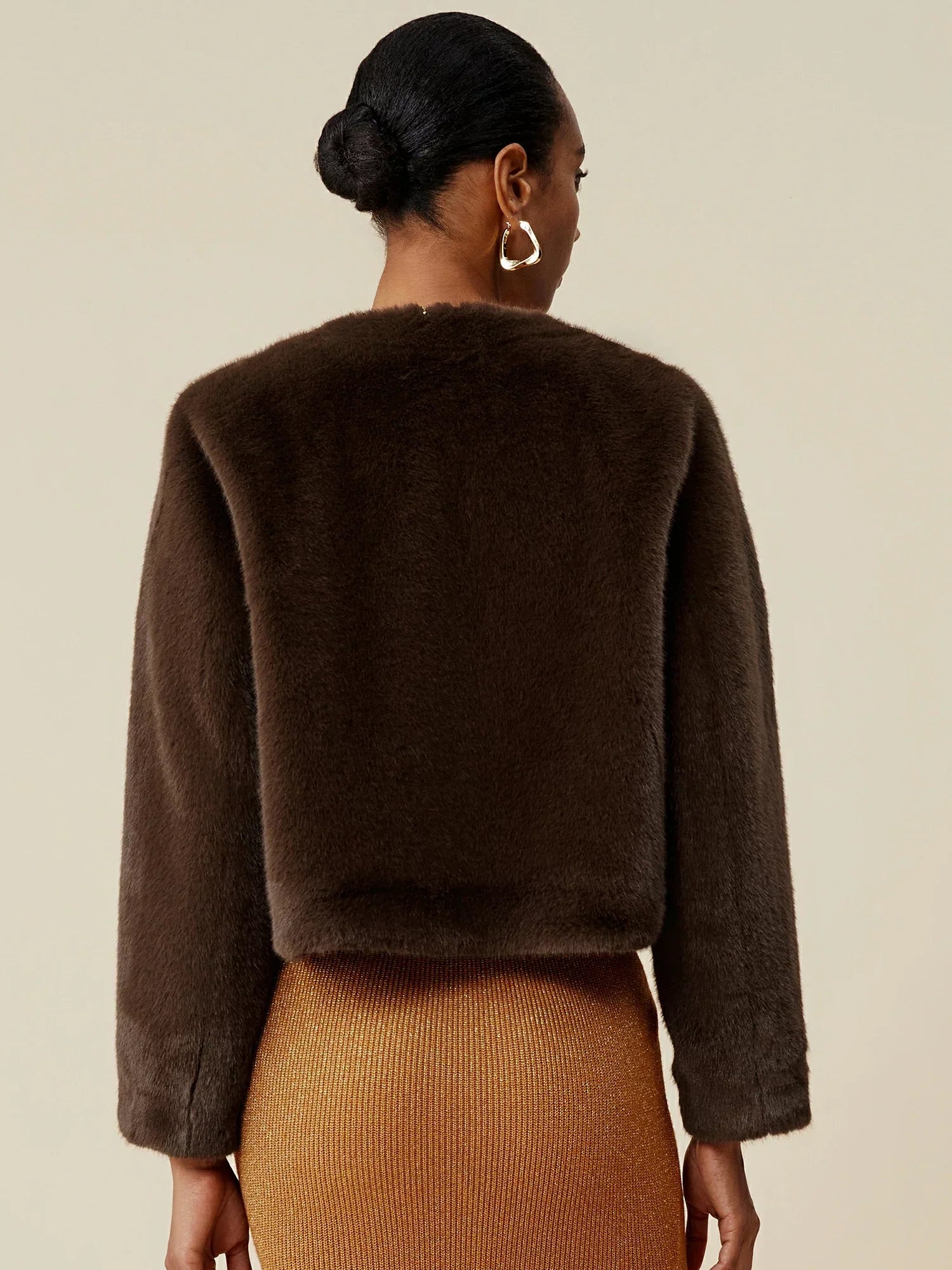 V Yaka Uzun Kollu Çevre Dostu Kürk Kısa Kaban