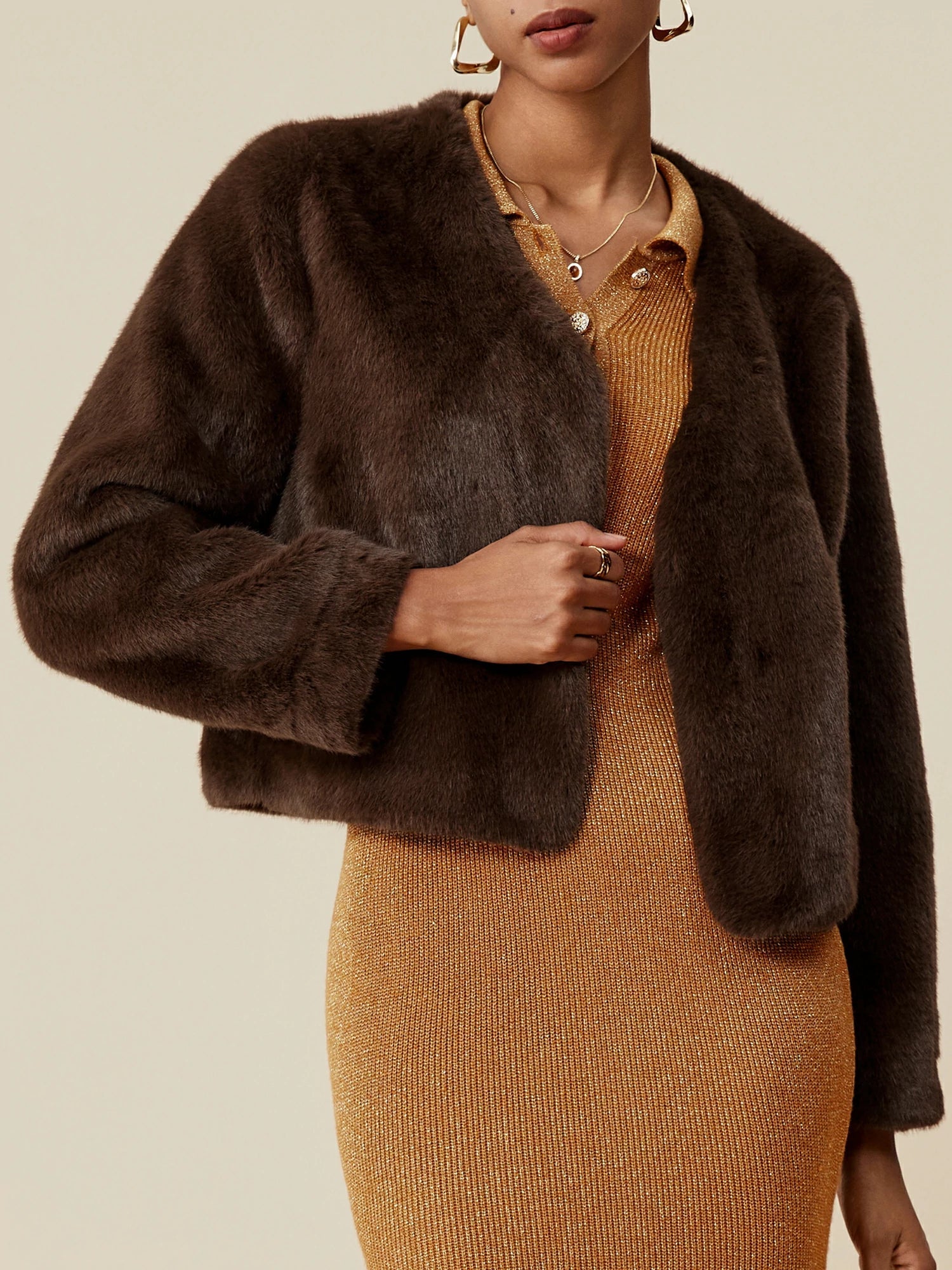 V Yaka Uzun Kollu Çevre Dostu Kürk Kısa Kaban