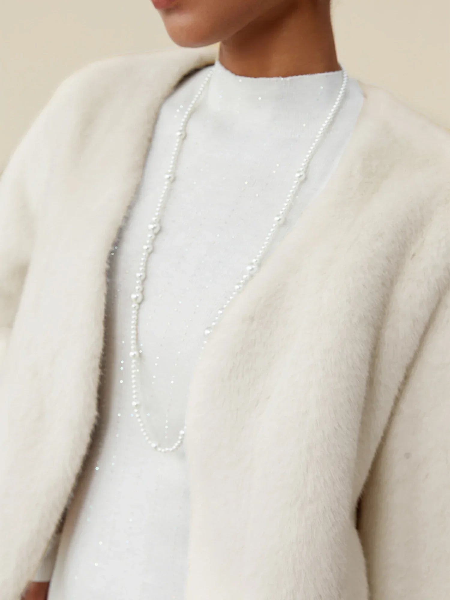 V Yaka Uzun Kollu Çevre Dostu Kürk Kısa Kaban