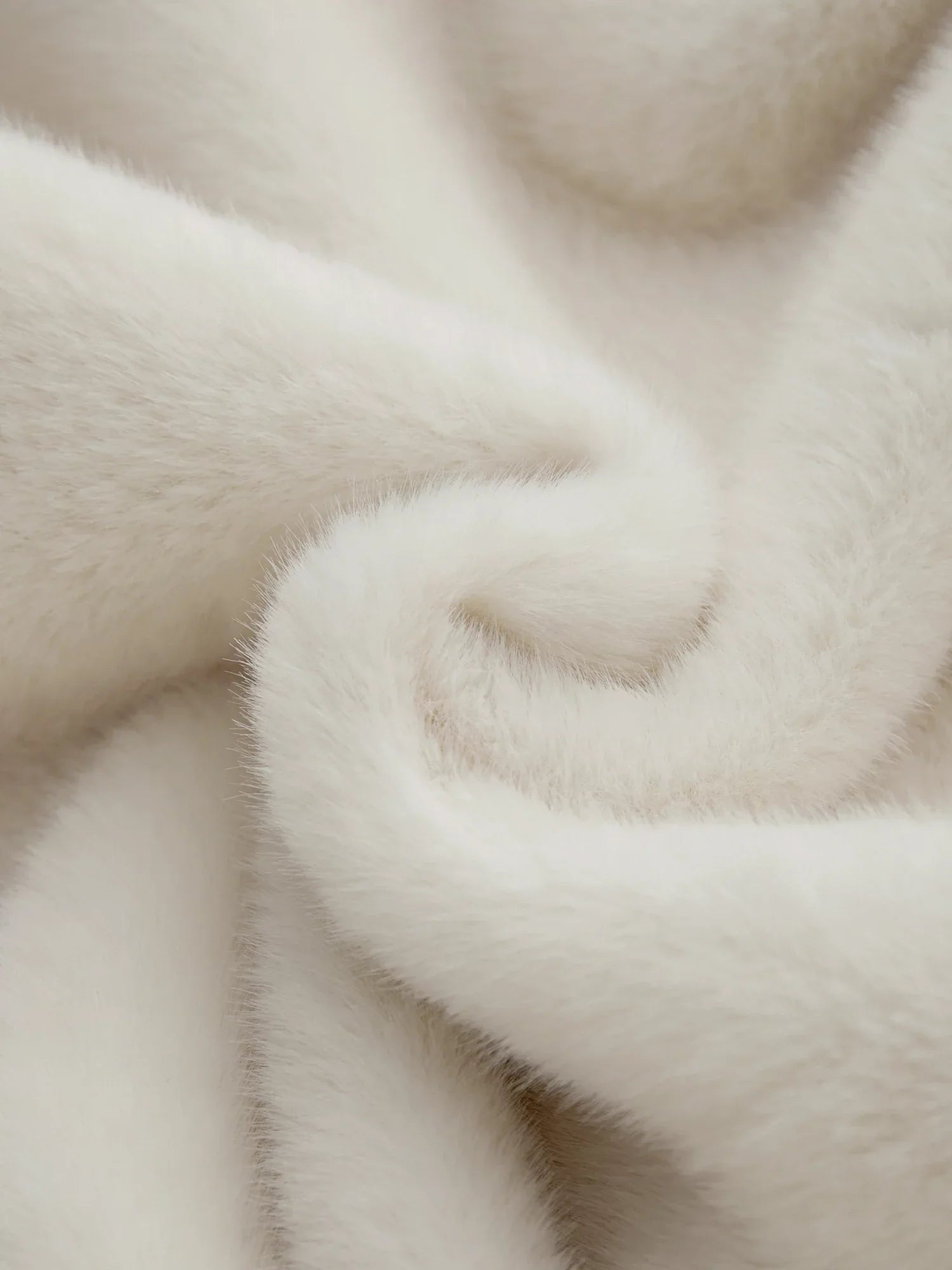 V Yaka Uzun Kollu Çevre Dostu Kürk Kısa Kaban