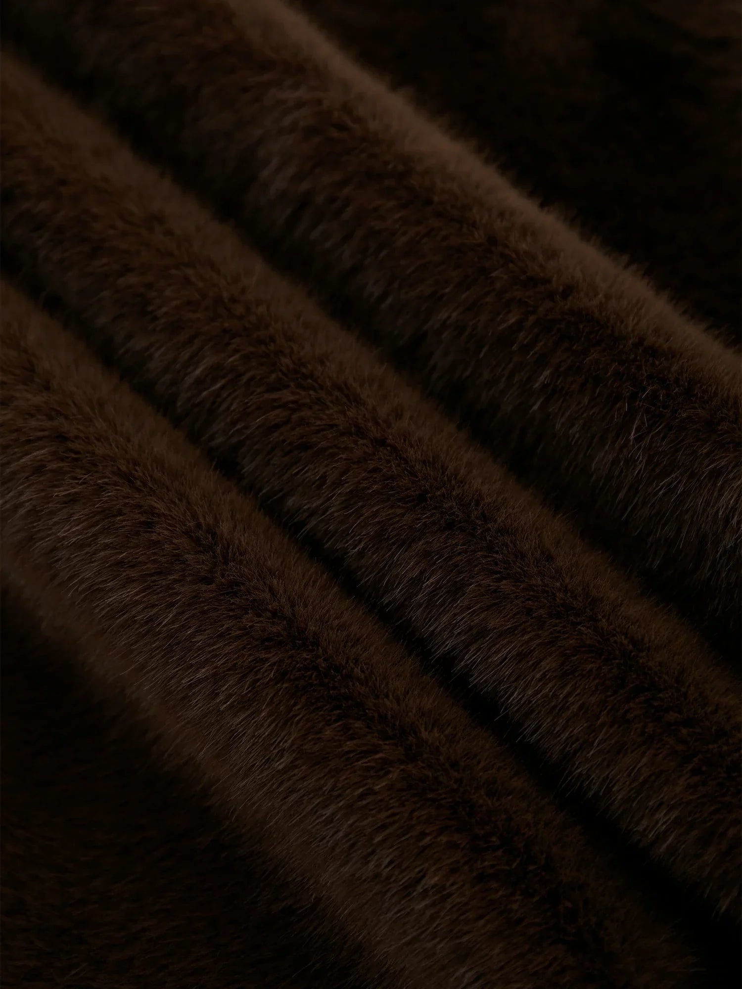 V Yaka Uzun Kollu Çevre Dostu Kürk Kısa Kaban