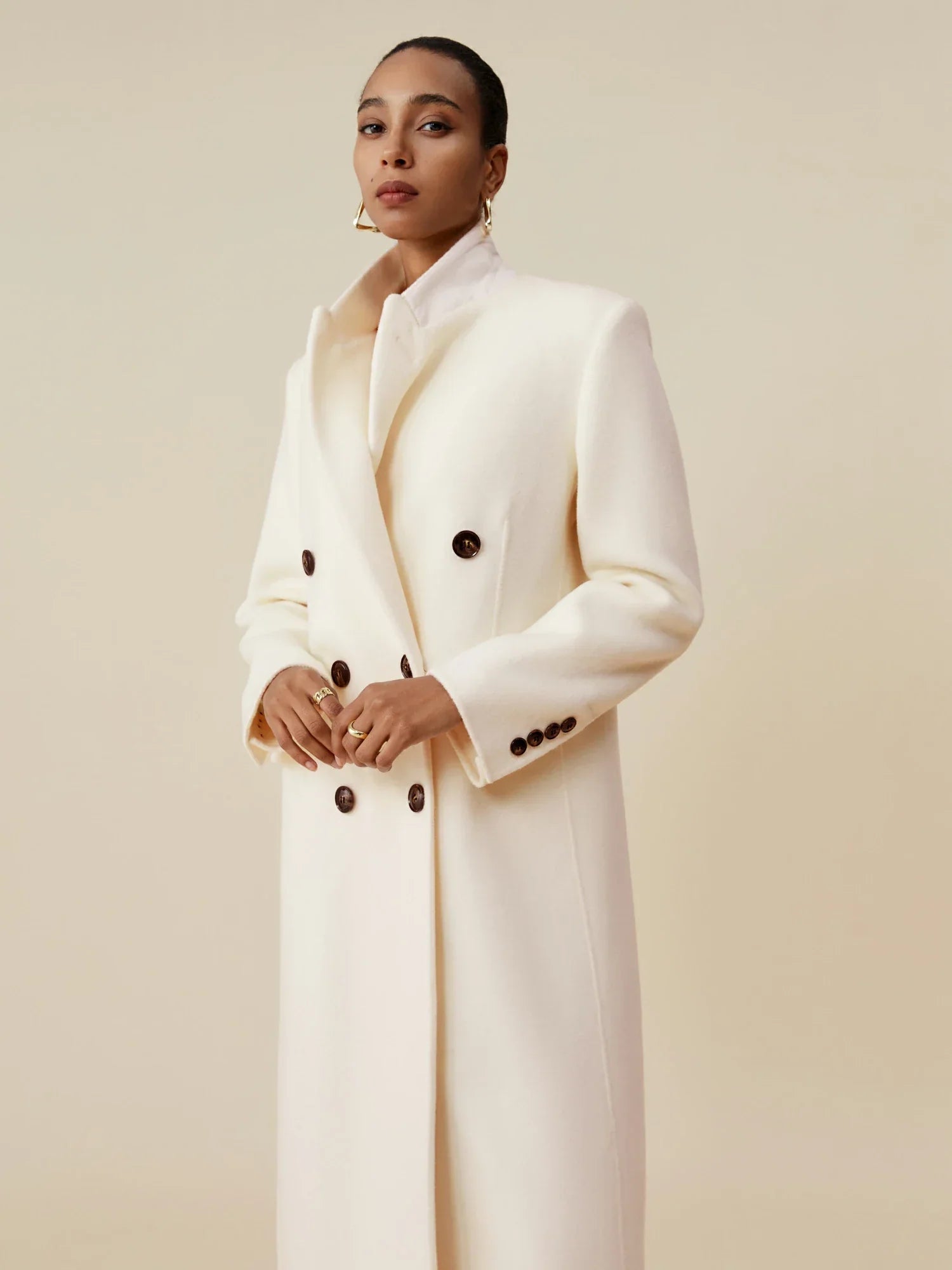 Yün Çentikli Yaka Klasik Kruvaze Kaban