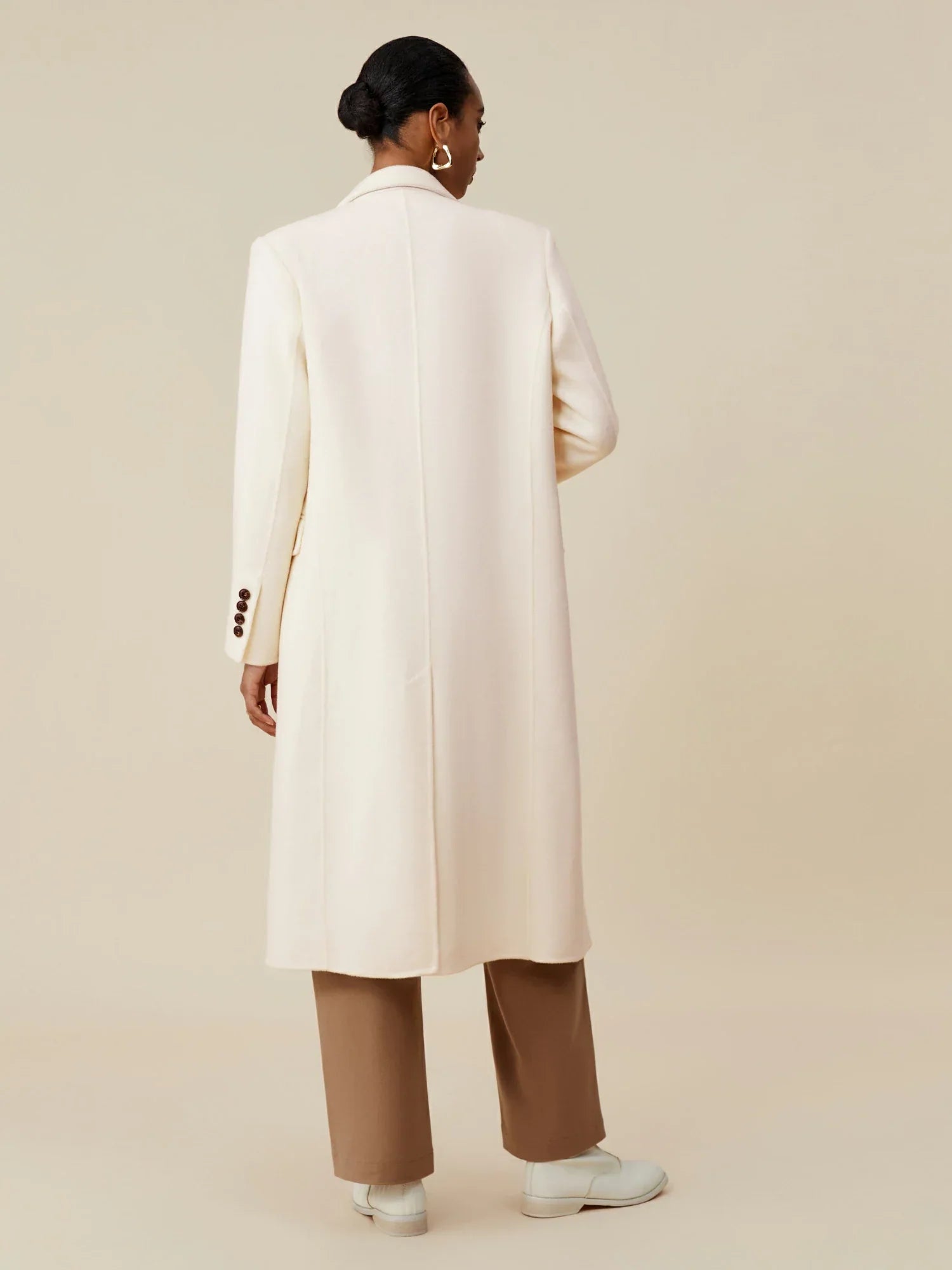 Yün Çentikli Yaka Klasik Kruvaze Kaban