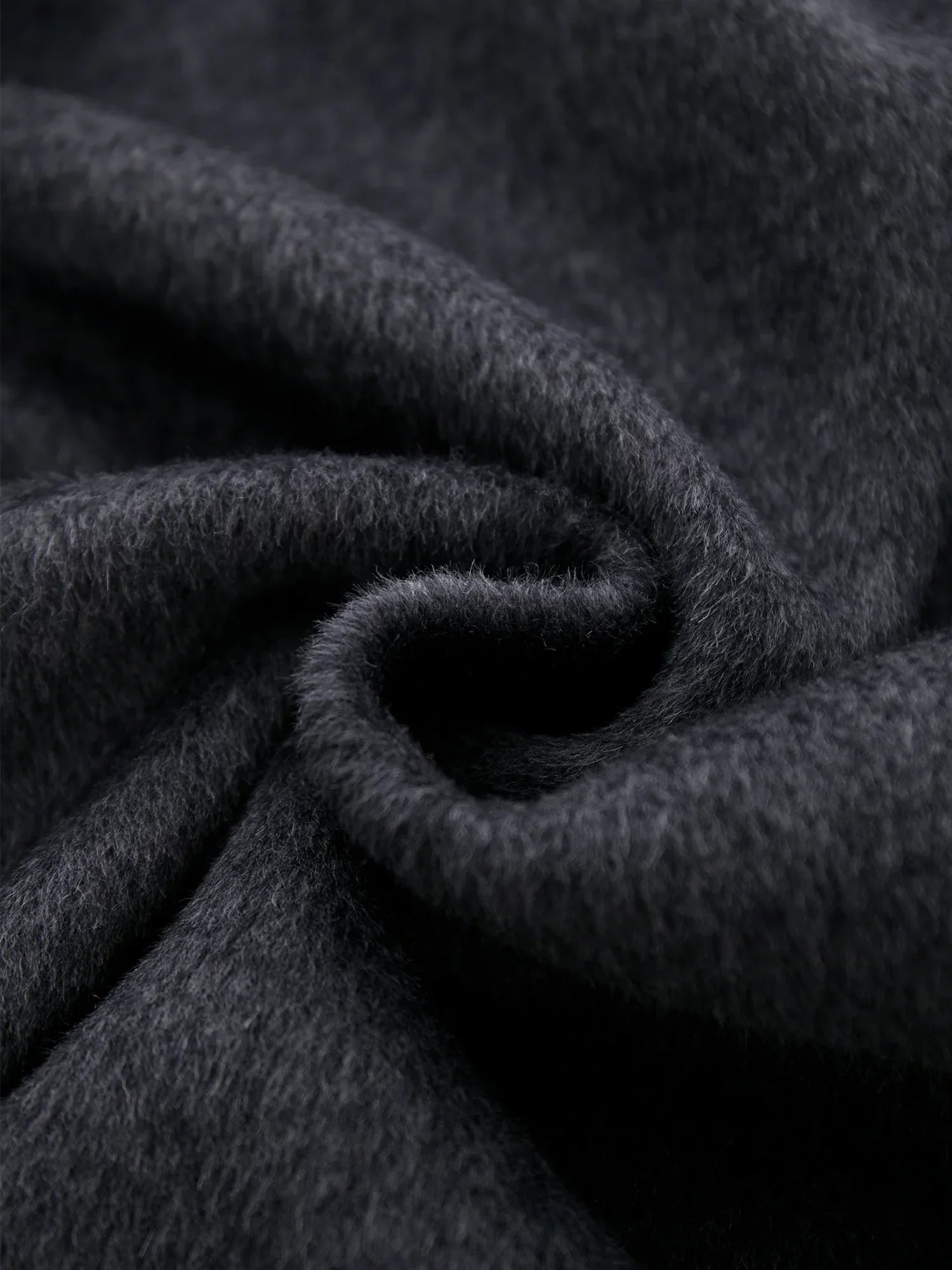 Yün Kapüşonlu Uzun Kollu Kaban