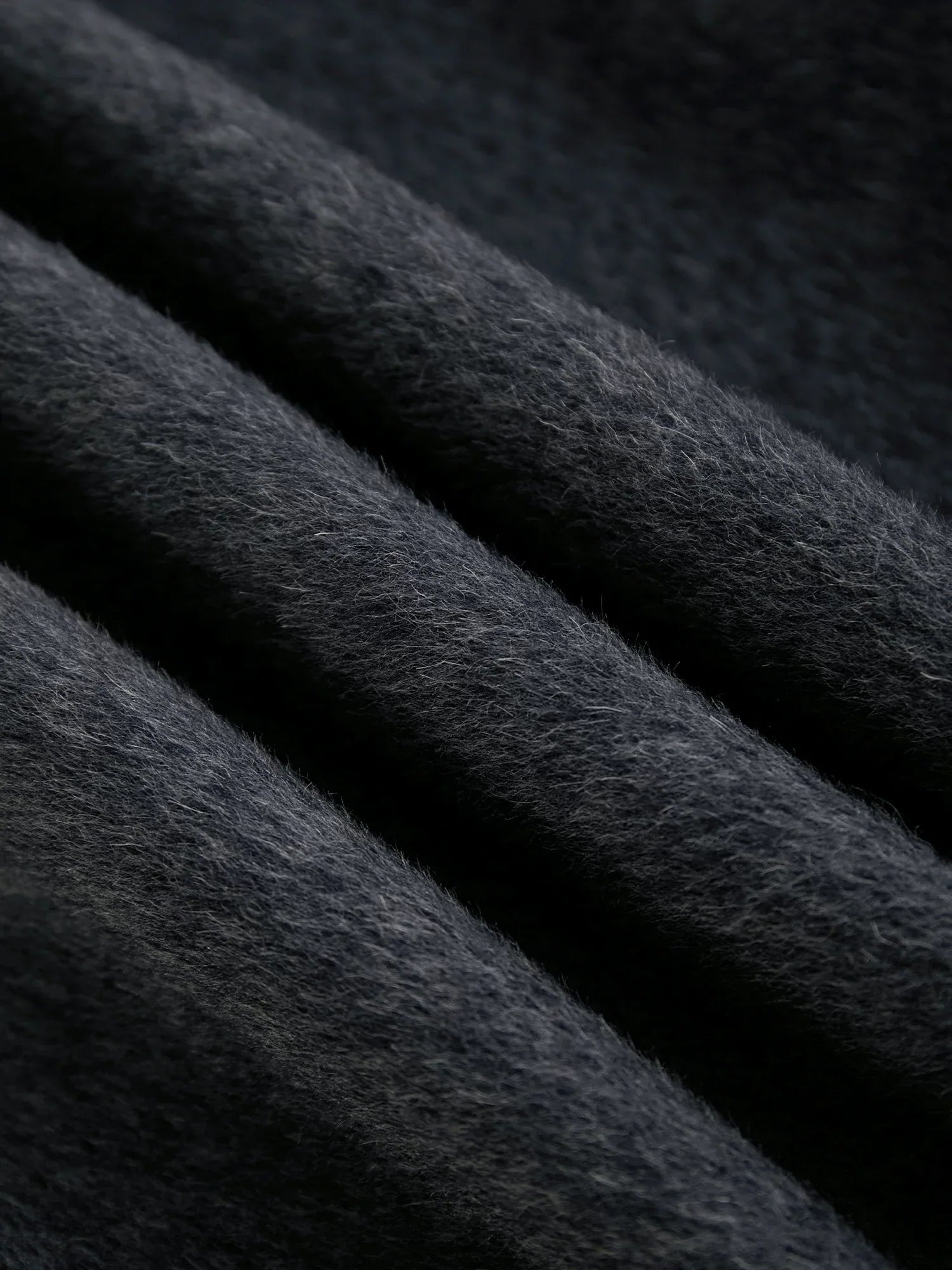 Yün Yaka Uzun Kollu Peluş Manşet Kısa Kaban