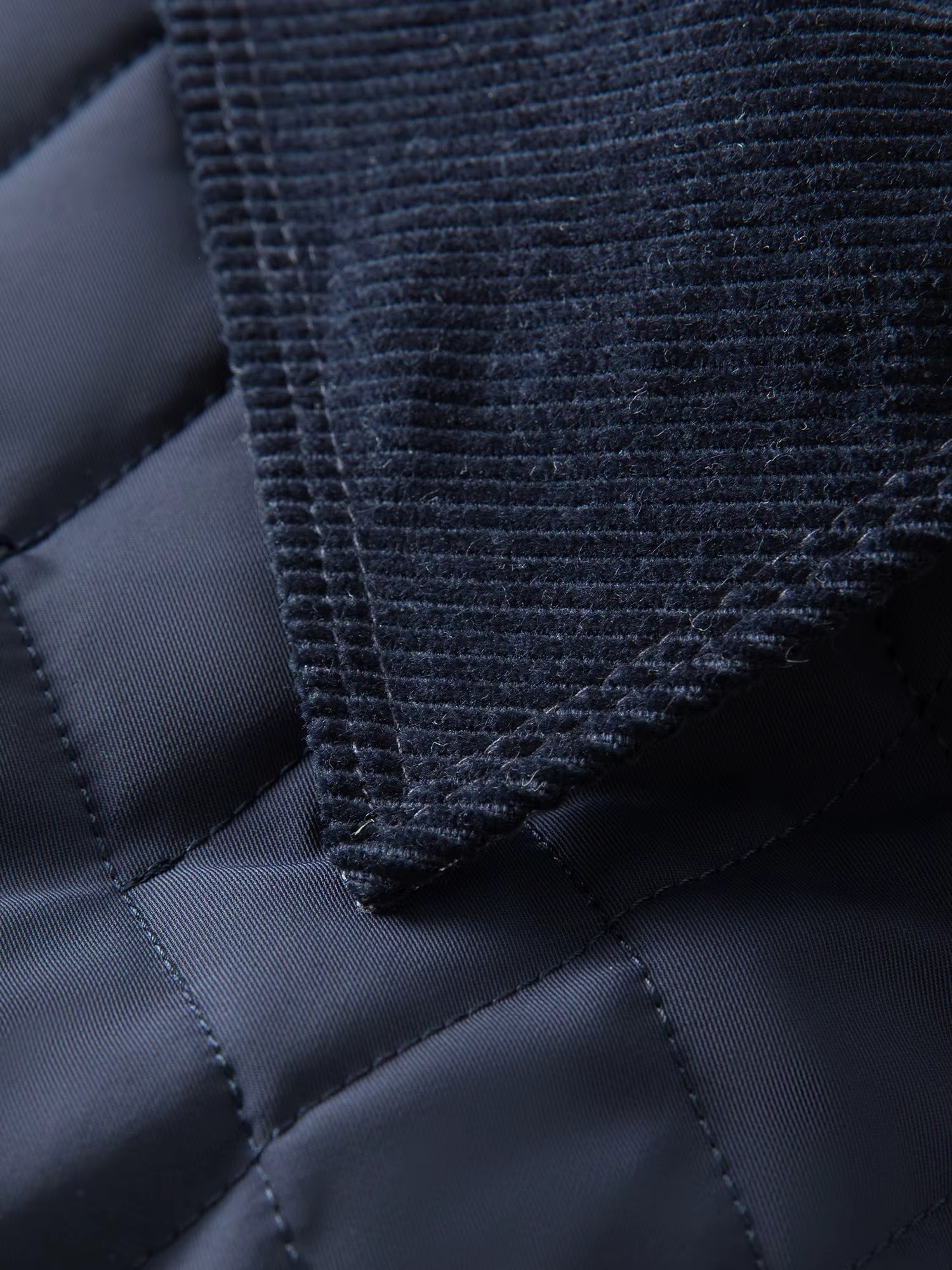 Ekose Panelli Kısa Ceket