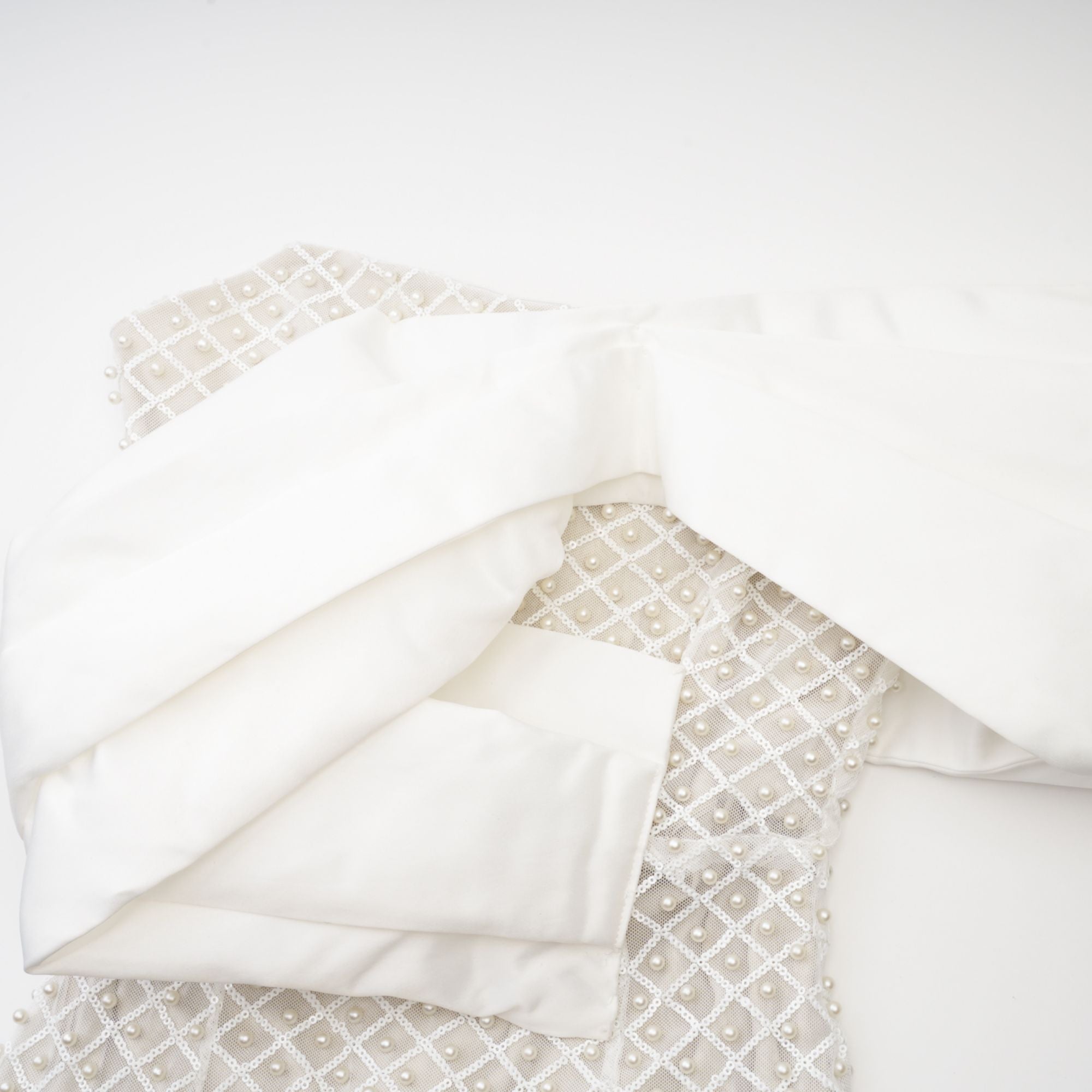 Maura İncili Omuzdan Askılı Maxi Elbise