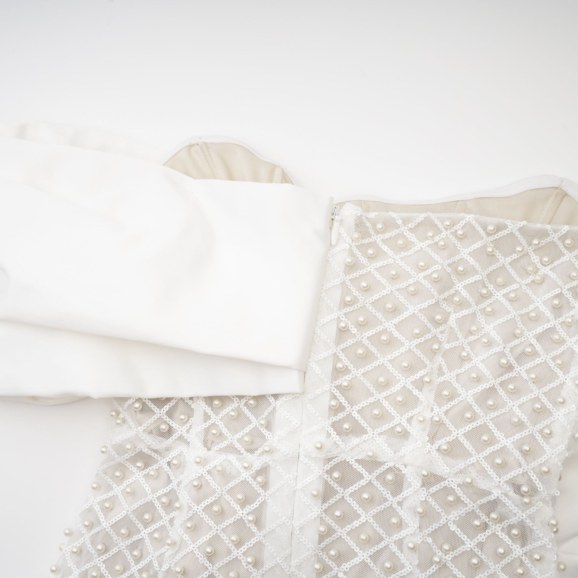 Maura İncili Omuzdan Askılı Maxi Elbise