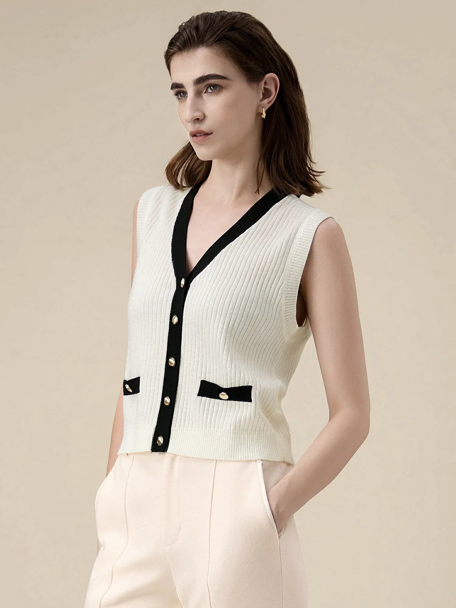 Yün Kolsuz Örme Kontrast Hırka Atlet