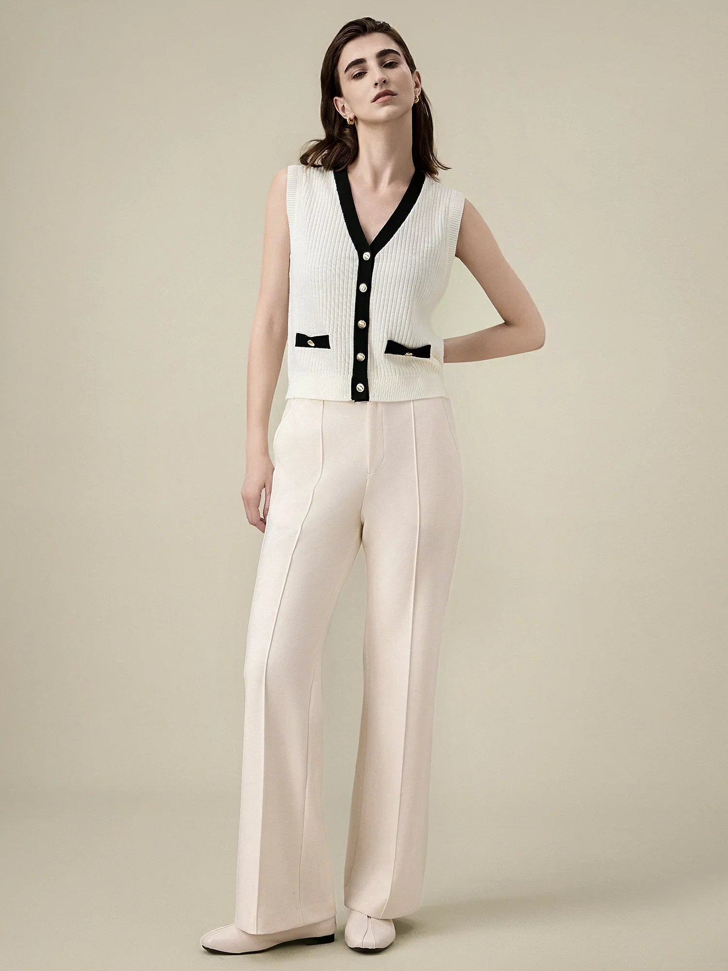 Yün Kolsuz Örme Kontrast Hırka Atlet