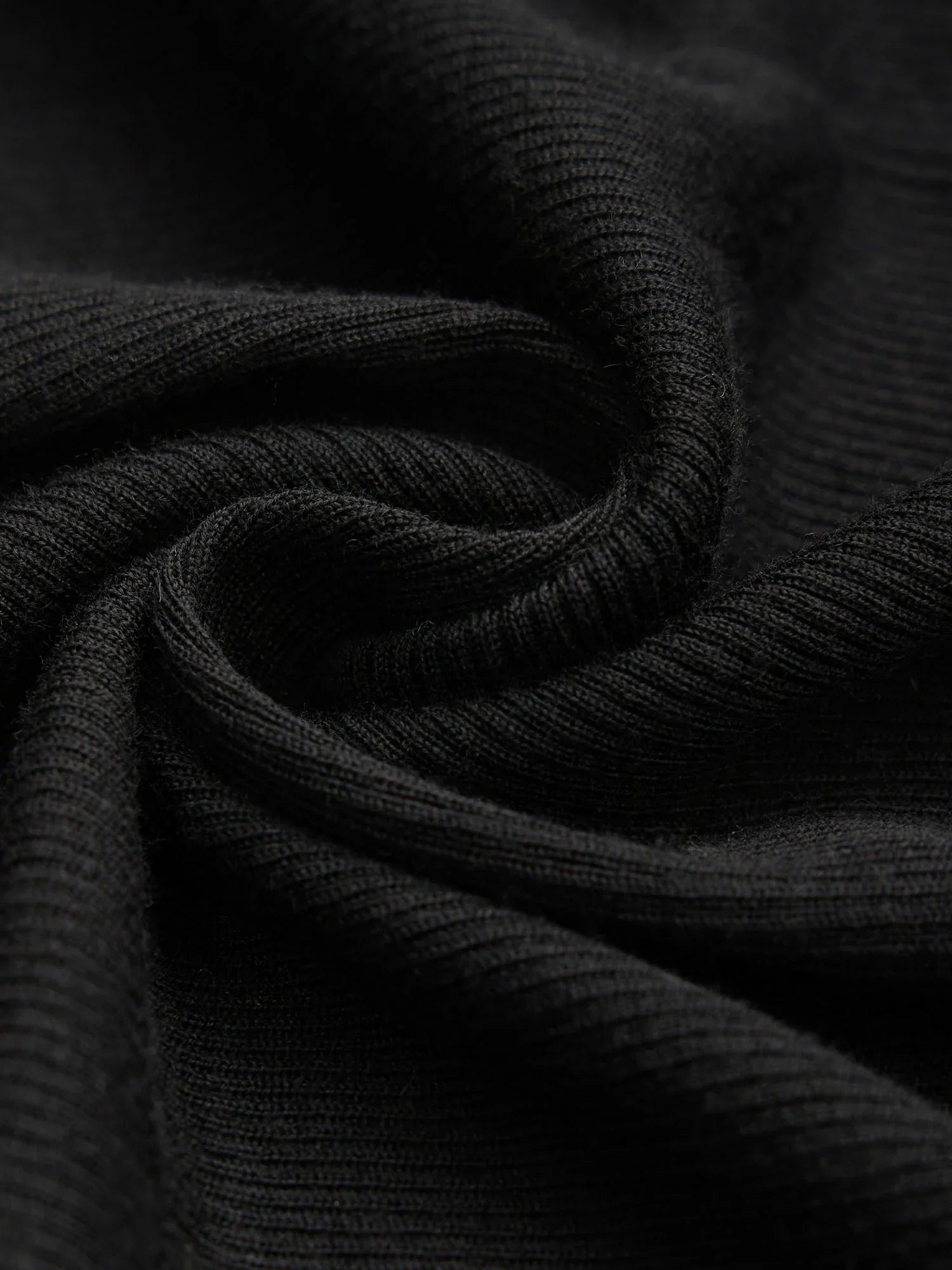 Yün & İpek Kontrastlı Kapalı Omuz Hırka