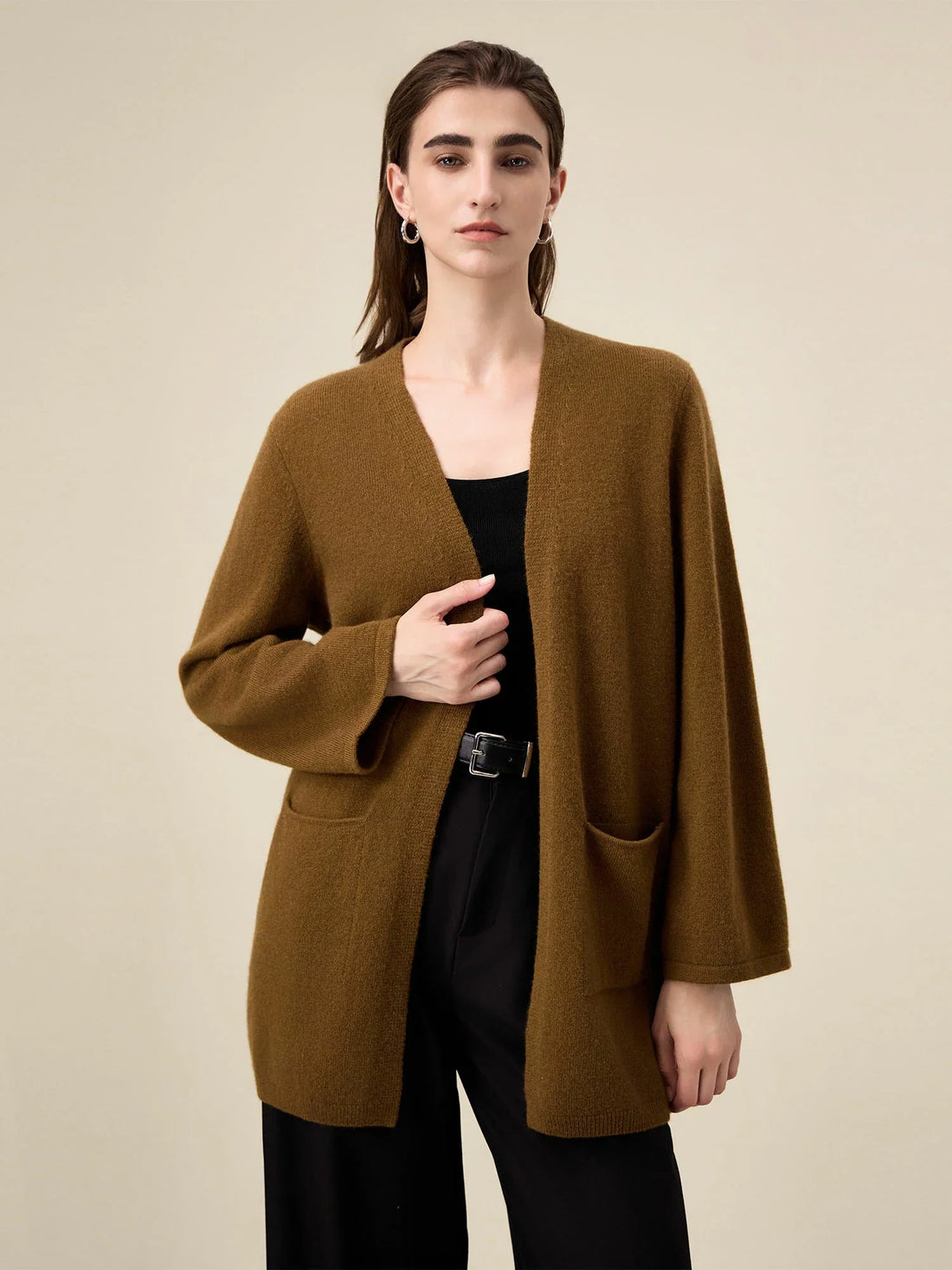 Kadın %100 Yün V Yaka Bol Örgü Ceket