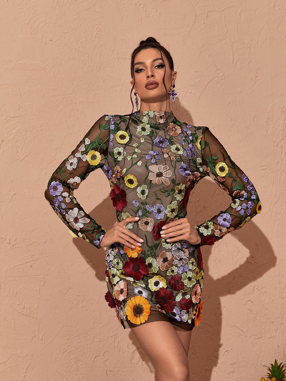 Saige Siyah Uzun Kollu File Çiçek Mini Elbise