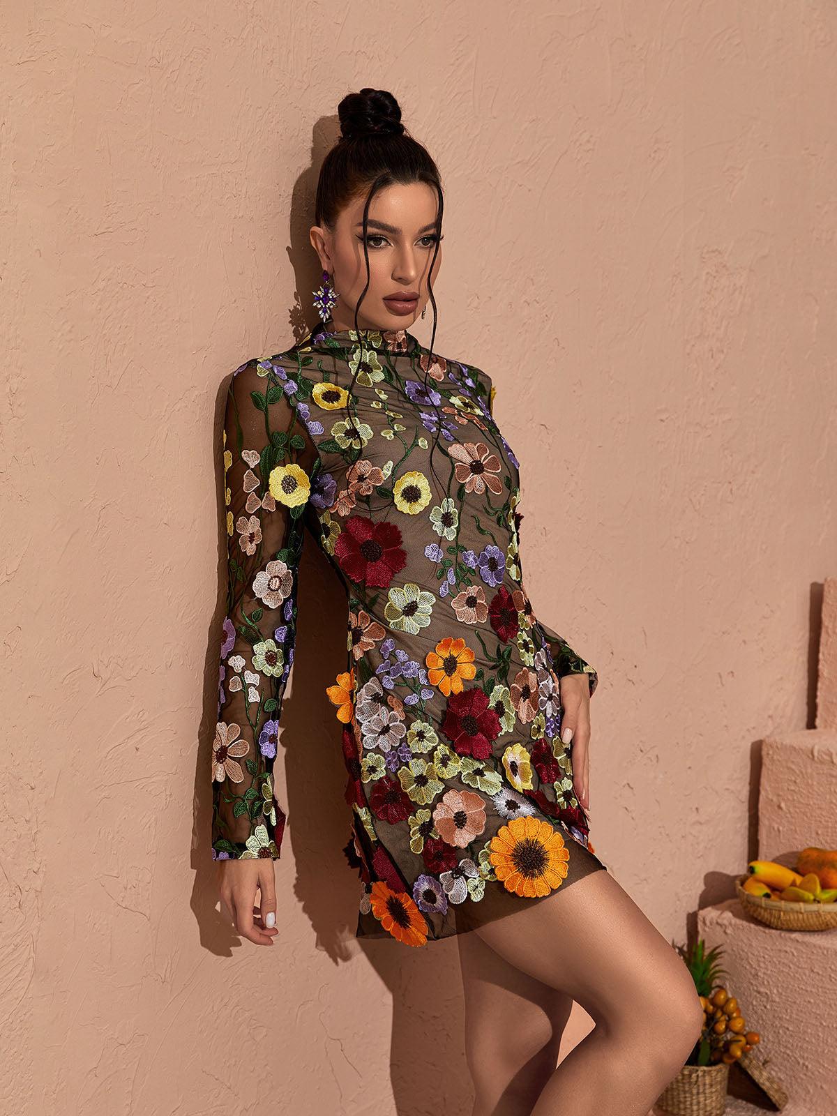 Saige Siyah Uzun Kollu File Çiçek Mini Elbise