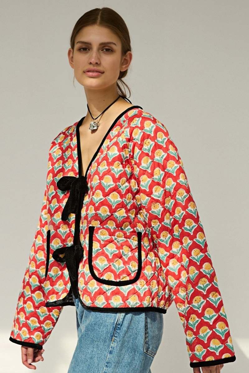 Suvanna Kapitone Ceket