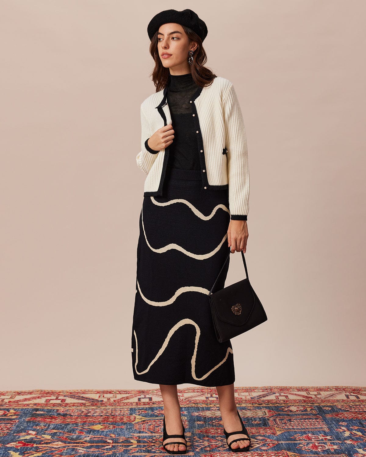 Ione Bej Renkli Yuvarlak Yaka Hırka